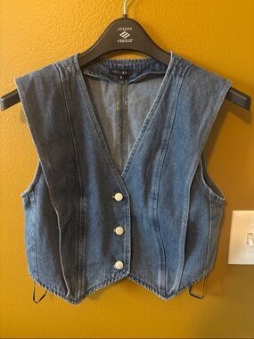 Papermoon Denim Button-Front Vest in Blue